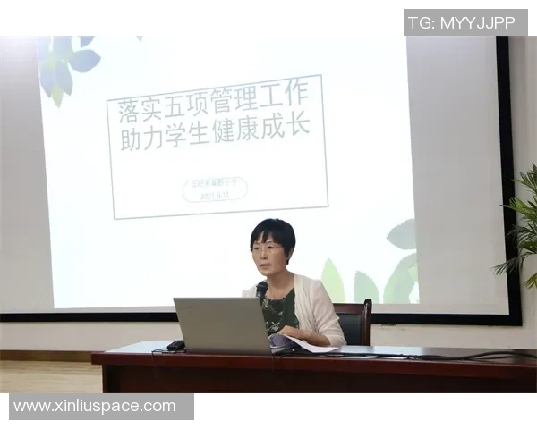 足球明星曹国栋的成长历程与职业生涯全景解析